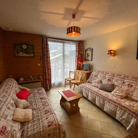 Cosy Avec Balcon Et Wifi Proche Des Pistes Du Linga - Fr-1-693-82 Apartment *