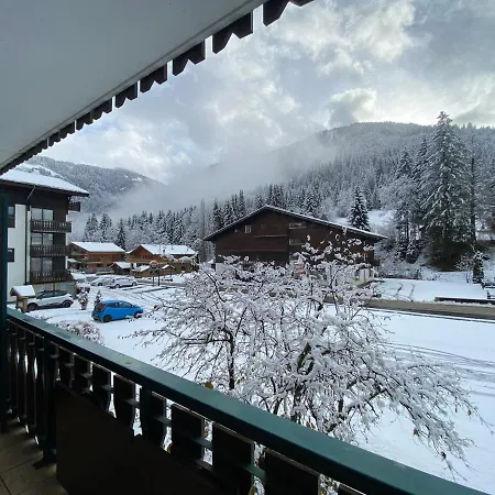 Apartment Cosy Avec Balcon Et Wifi Proche Des Pistes Du Linga - Fr-1-693-82 *